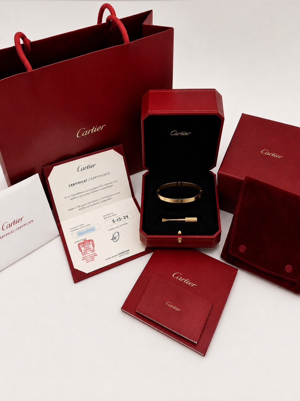 ♥️ Cartier LOVE Bracelet Small Model 18K Yellow Gold Full Set - Picture 2 of 5